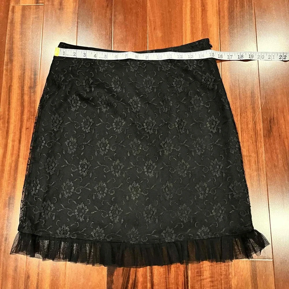 Sharon Endick Vintage Black Lace Skirt Coquette Floral Pencil Ruffled Hem Size 8